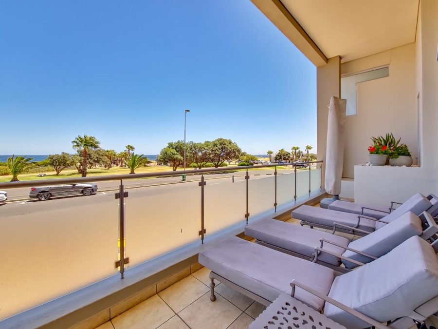 2 Bedroom Property for Sale in Mouille Point Western Cape